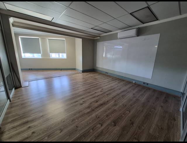 296M² OFFICE TO LET IN RIVONIA